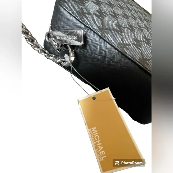 NWOT Michael Kors Jetset Crossbody - Picture 10 of 15